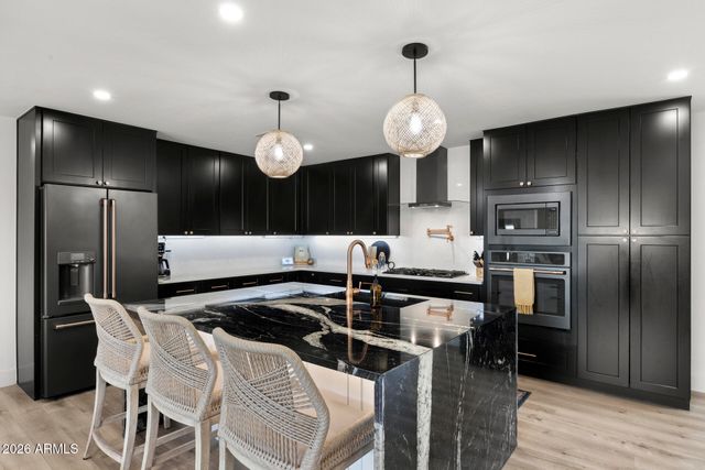 3135 N 81ST Street, Scottsdale, AZ 85251