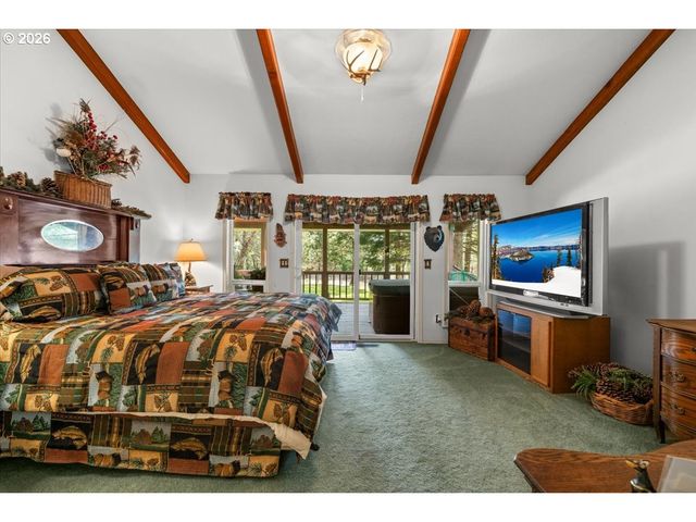 122 CARLOS Ave, Rogue River, OR 97537