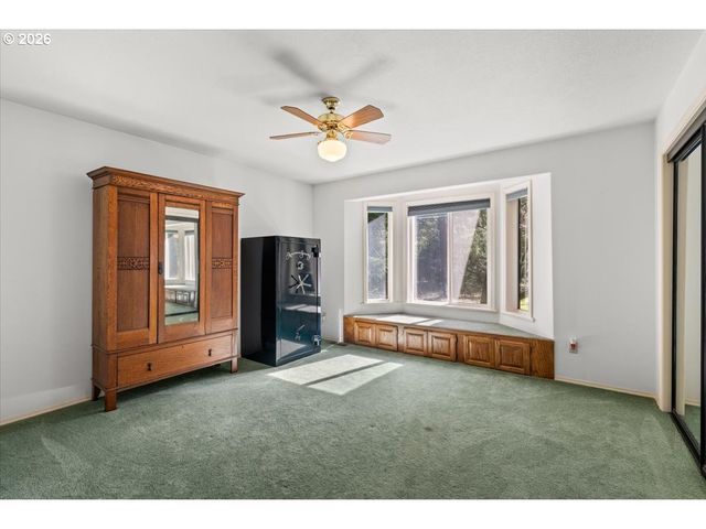 122 CARLOS Ave, Rogue River, OR 97537