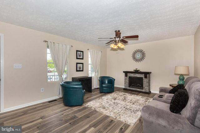 21 O BRIEN AVE, Taneytown, MD 21787