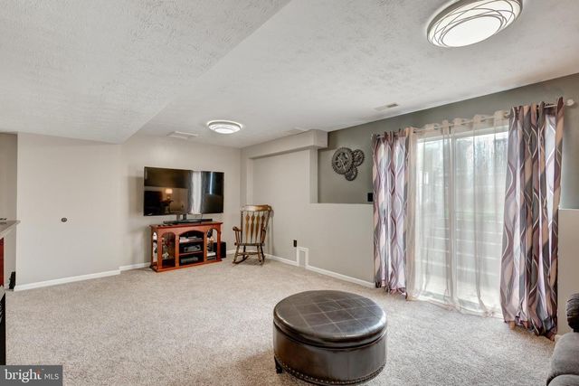 21 O BRIEN AVE, Taneytown, MD 21787