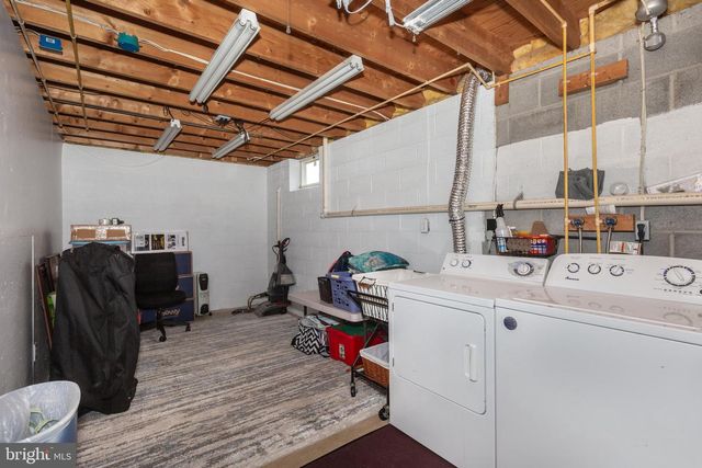 21 O BRIEN AVE, Taneytown, MD 21787