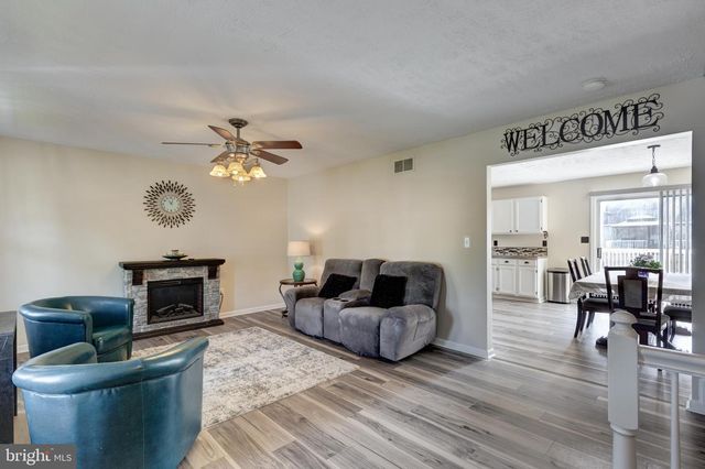 21 O BRIEN AVE, Taneytown, MD 21787