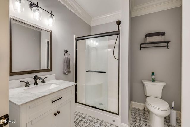 205 Rosehaven Court, Kingsport, TN 37663