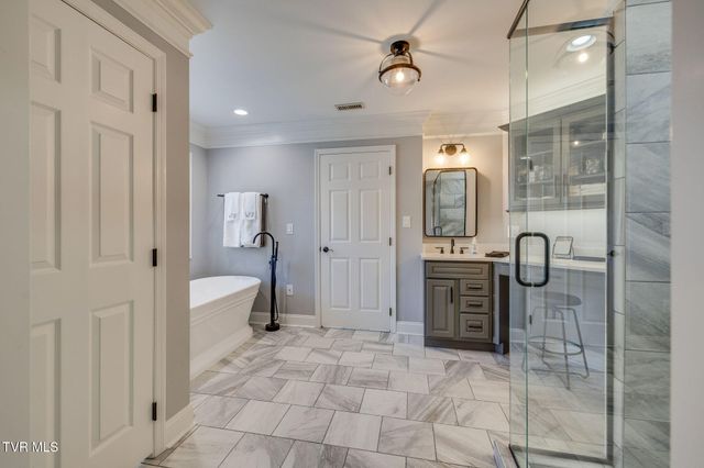 205 Rosehaven Court, Kingsport, TN 37663