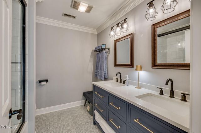 205 Rosehaven Court, Kingsport, TN 37663