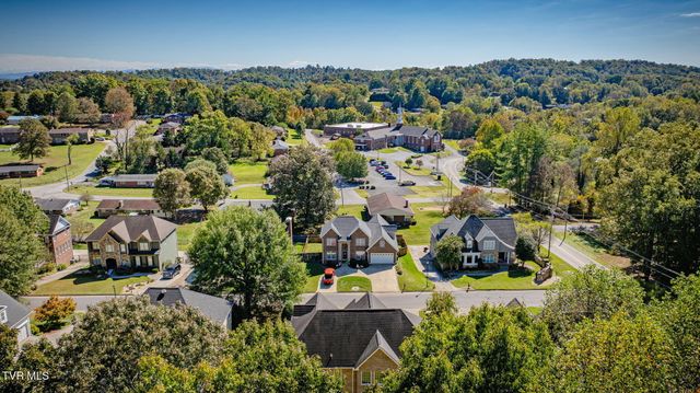 205 Rosehaven Court, Kingsport, TN 37663