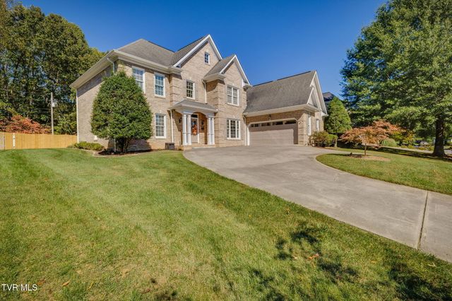205 Rosehaven Court, Kingsport, TN 37663