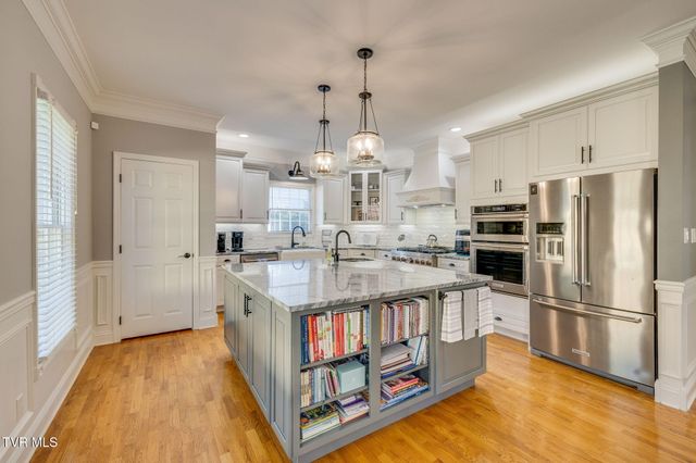 205 Rosehaven Court, Kingsport, TN 37663