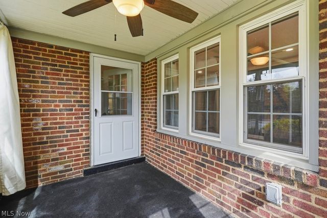 3871 Mayfield Road, Cleveland Heights, OH 44121