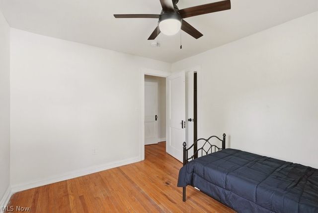 3871 Mayfield Road, Cleveland Heights, OH 44121