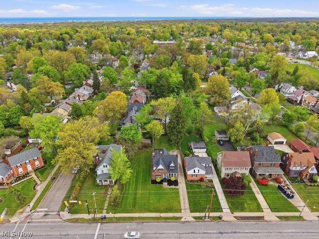 3871 Mayfield Road, Cleveland Heights, OH 44121
