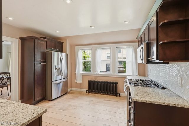 3871 Mayfield Road, Cleveland Heights, OH 44121
