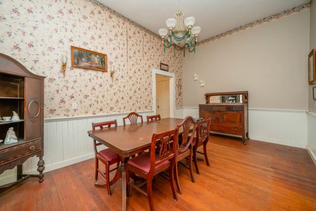 508 N Soda Street, Jefferson, TX 75657