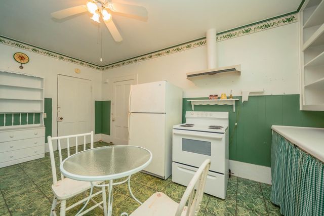 508 N Soda Street, Jefferson, TX 75657