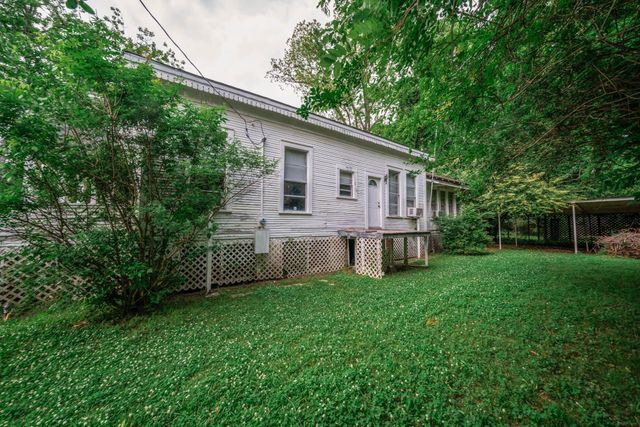 508 N Soda Street, Jefferson, TX 75657