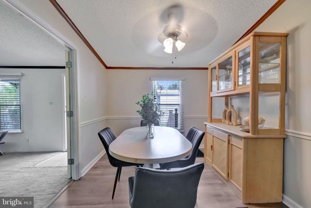 462 SARAH ANNE DR, Lothian, MD 20711