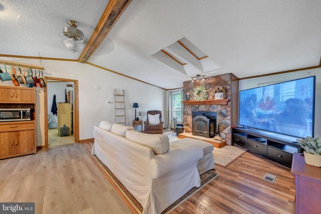 462 SARAH ANNE DR, Lothian, MD 20711