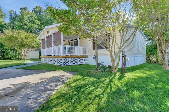 462 SARAH ANNE DR, Lothian, MD 20711