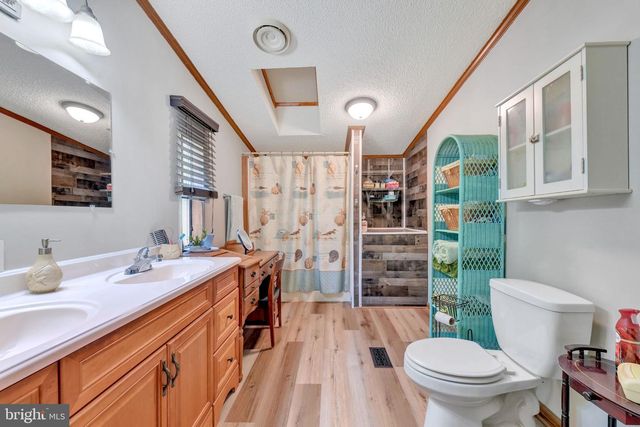 462 SARAH ANNE DR, Lothian, MD 20711