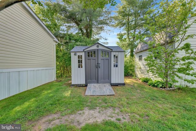 462 SARAH ANNE DR, Lothian, MD 20711