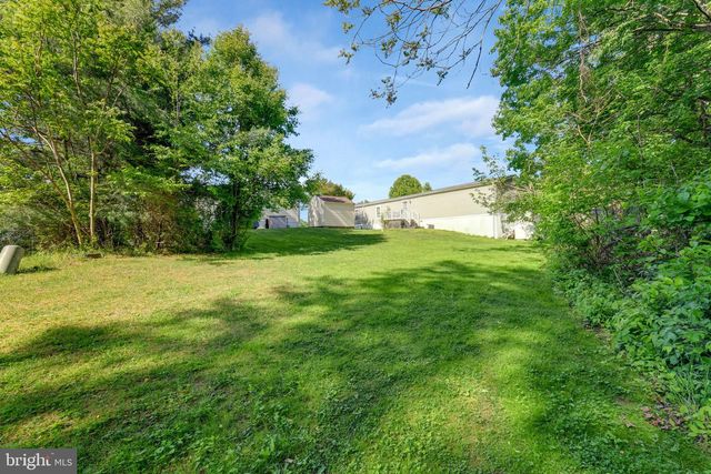 462 SARAH ANNE DR, Lothian, MD 20711