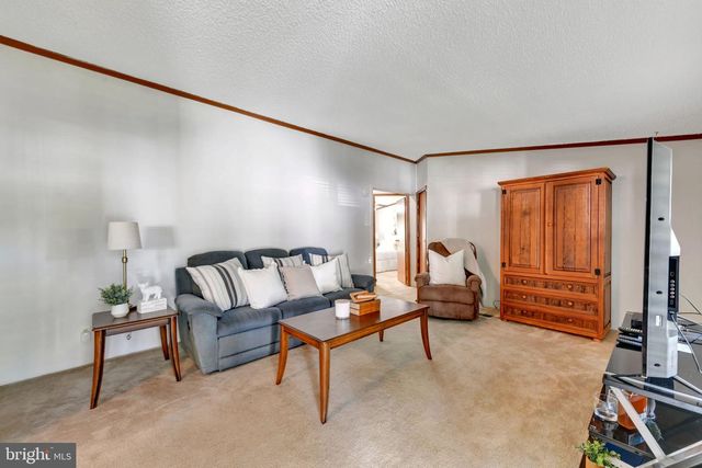 462 SARAH ANNE DR, Lothian, MD 20711