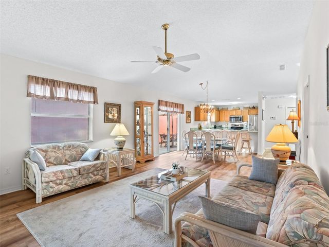 621 ENCONTO STREET, Lady Lake, FL 32159