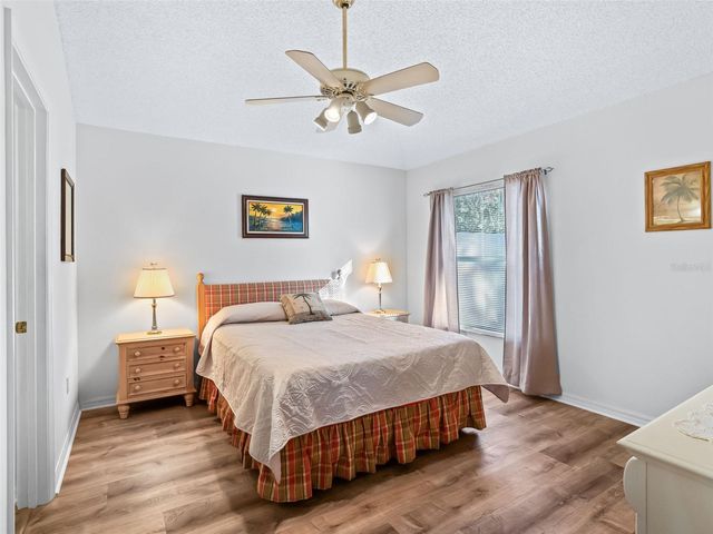 621 ENCONTO STREET, Lady Lake, FL 32159