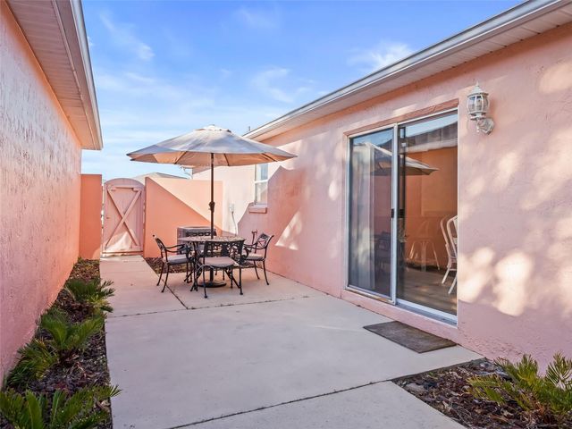 621 ENCONTO STREET, Lady Lake, FL 32159