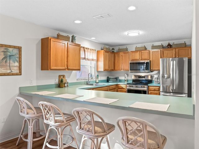 621 ENCONTO STREET, Lady Lake, FL 32159