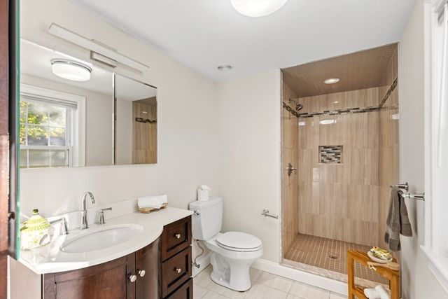 7 Longbow Circle, Lynnfield, MA 01940