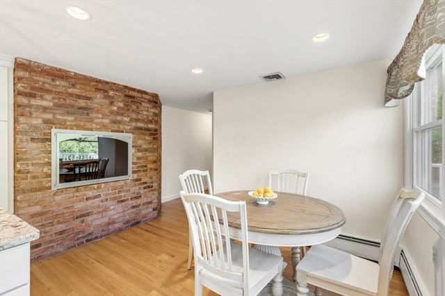 7 Longbow Circle, Lynnfield, MA 01940