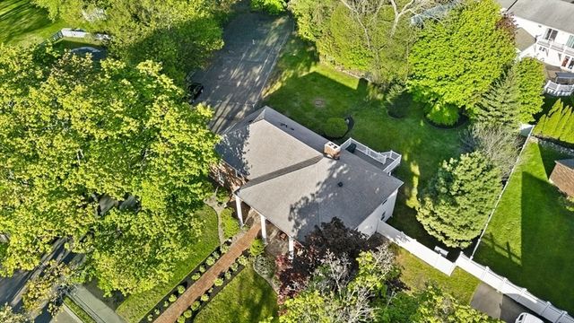 7 Longbow Circle, Lynnfield, MA 01940