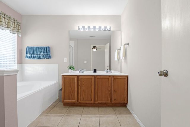 4507 Falcon Drive, Sherman, TX 75092