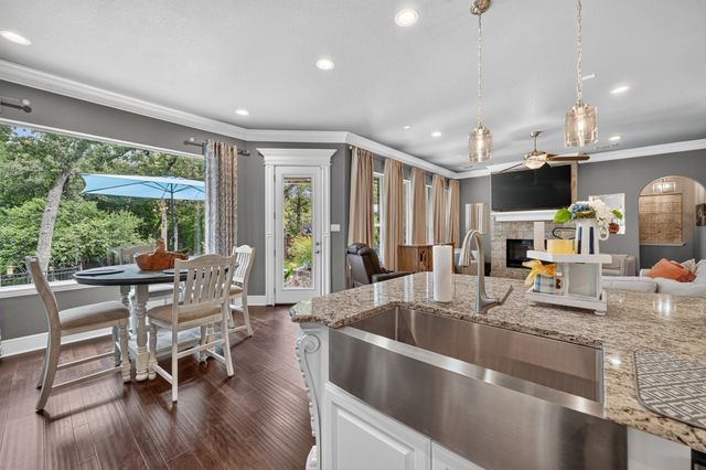 308 Familia Court, Azle, TX 76020