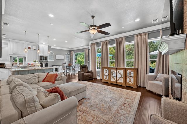 308 Familia Court, Azle, TX 76020