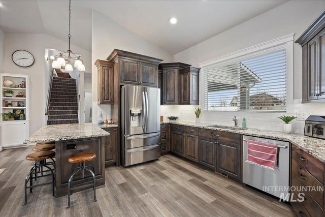 900 Glen Eagle Dr, Jerome, ID 83338