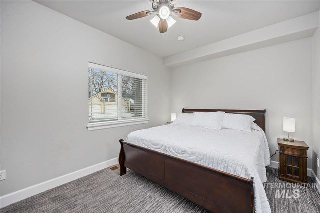 900 Glen Eagle Dr, Jerome, ID 83338