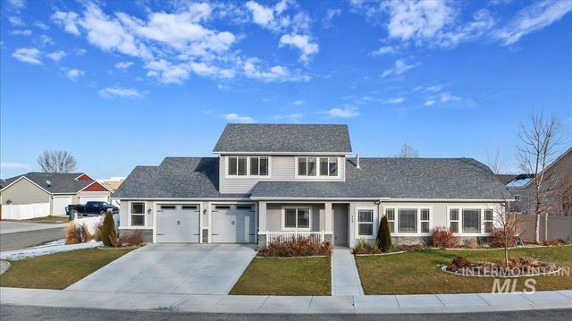 900 Glen Eagle Dr, Jerome, ID 83338