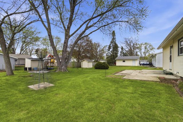 2326 Butlin DRIVE, Beloit, WI 53511
