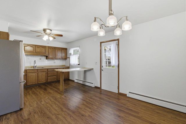 2326 Butlin DRIVE, Beloit, WI 53511