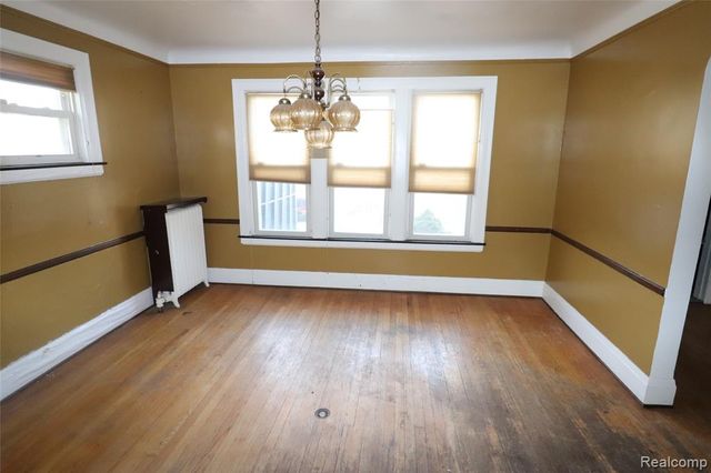 16767 Edinborough Road, Detroit, MI 48219