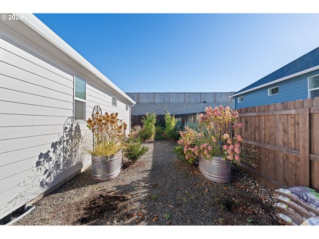 2823 Nw 6TH Ave, Battle Ground, WA 98604