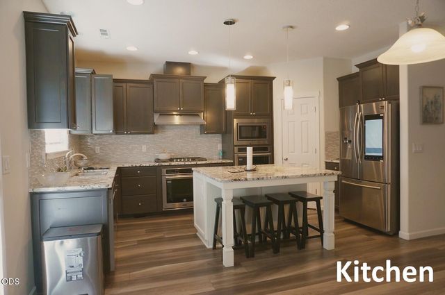 1004 Ruby Meadows, Eagle Point, OR 97524