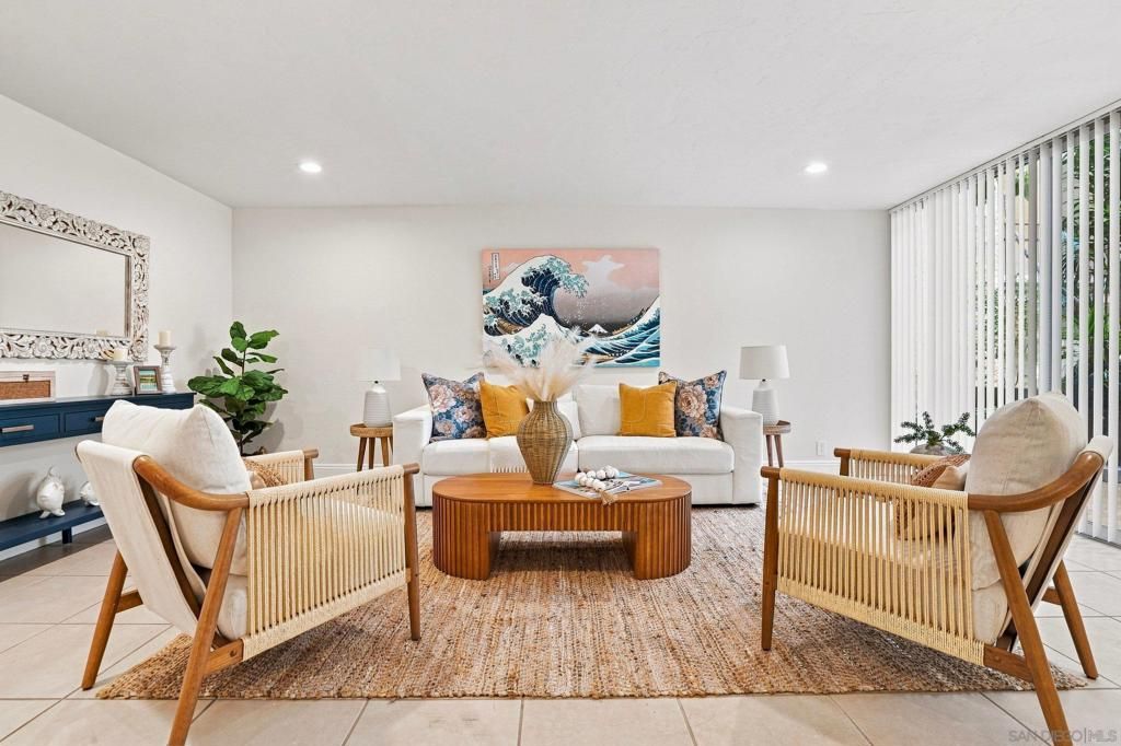 7811 Eads Ave 104, La Jolla, CA 92037 — photo 4