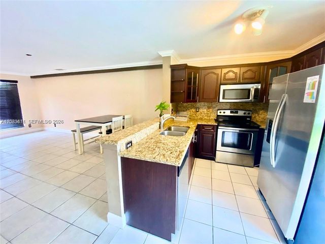 2864 Cambridge Lane, Cooper City, FL 33026