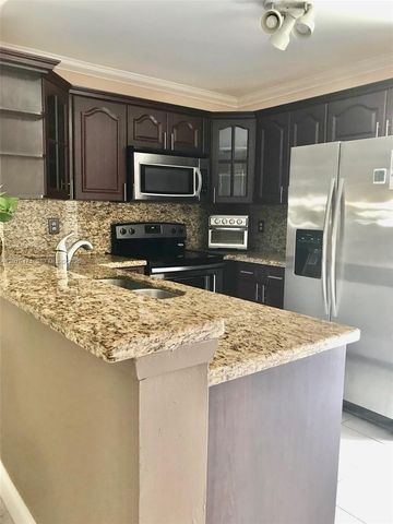 2864 Cambridge Lane, Cooper City, FL 33026