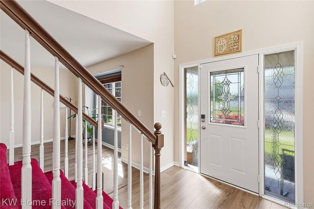16102 Orchard Drive, Southgate, MI 48195