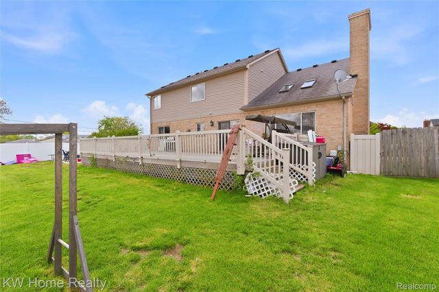 16102 Orchard Drive, Southgate, MI 48195